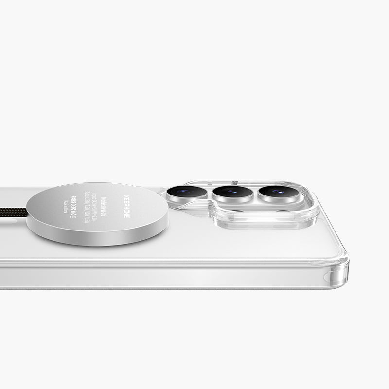Clear magnetic case for Samsung Galaxy S26 with MagSafe compatibility and camera protection.